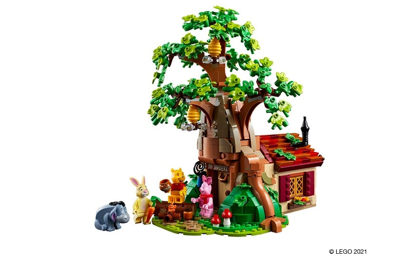 21326 LEGO Ideas set Medvedek Pu. Zelo lepa hišica z drevesom medvedka Puja.