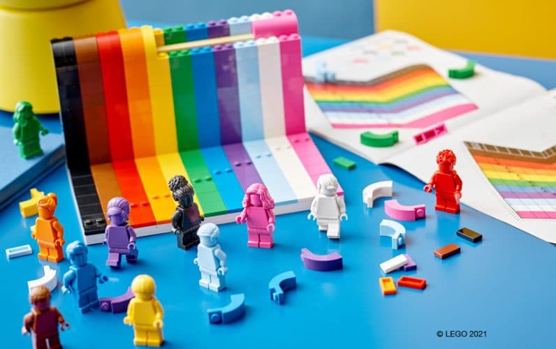 LEGO 40516 Everyone is Awesome sestavljanje seta